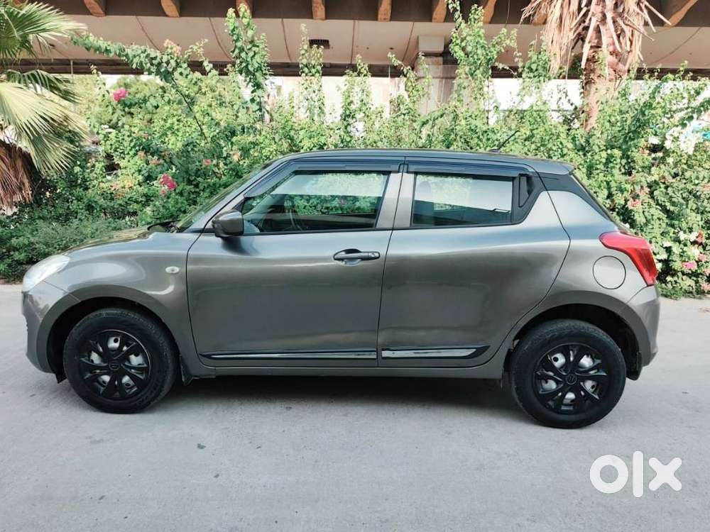 Maruti Suzuki Swift Lxi Option, 2022, Petrol