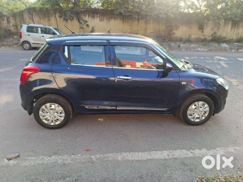 Maruti Suzuki Swift 1.2 Lxi (o), 2021, Petrol