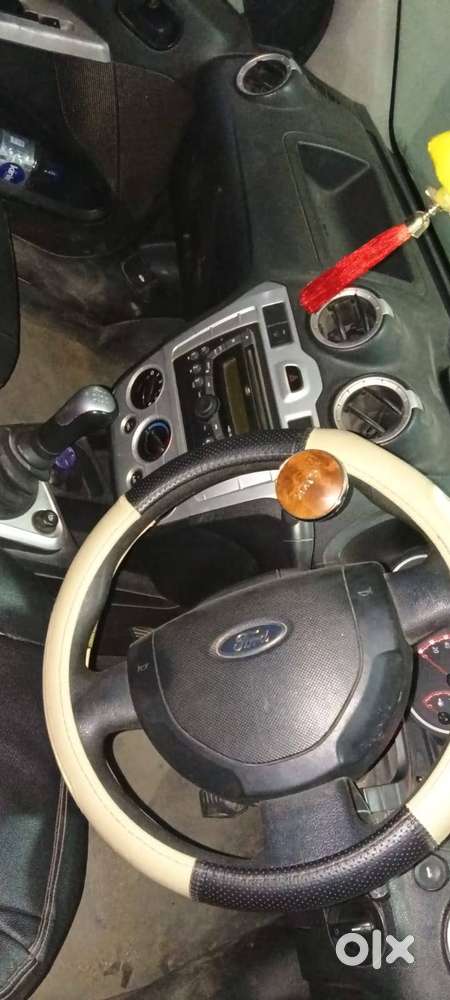 Ford Figo 2010 Petrol 100000 Km Driven