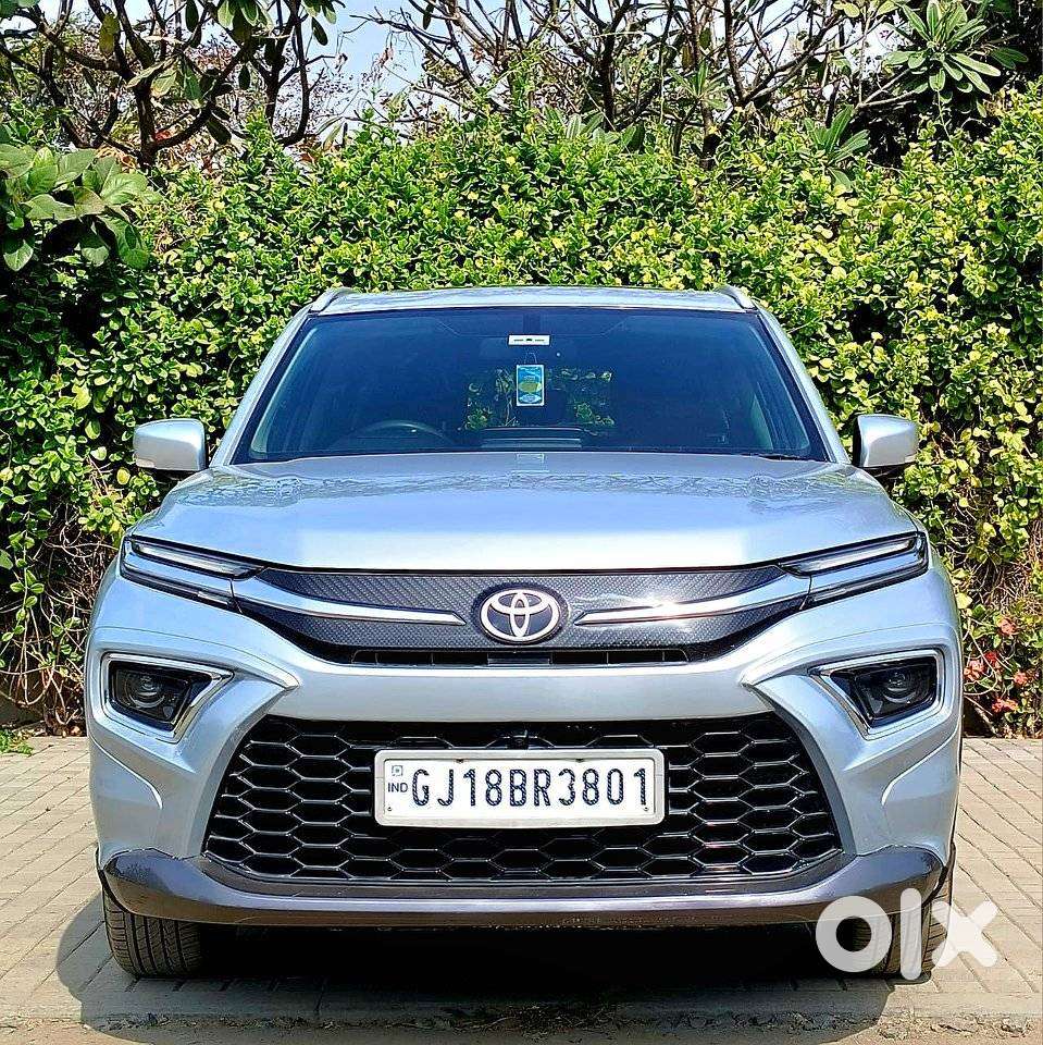 Toyota Urban Cruiser Hyryder 1.5 V Hybrid, 2022, Petrol