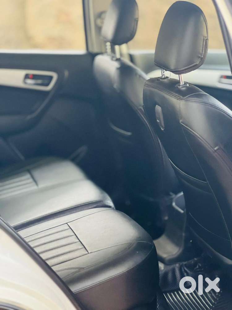 Maruti Suzuki Brezza Zdi+ Amt, 2019, Diesel