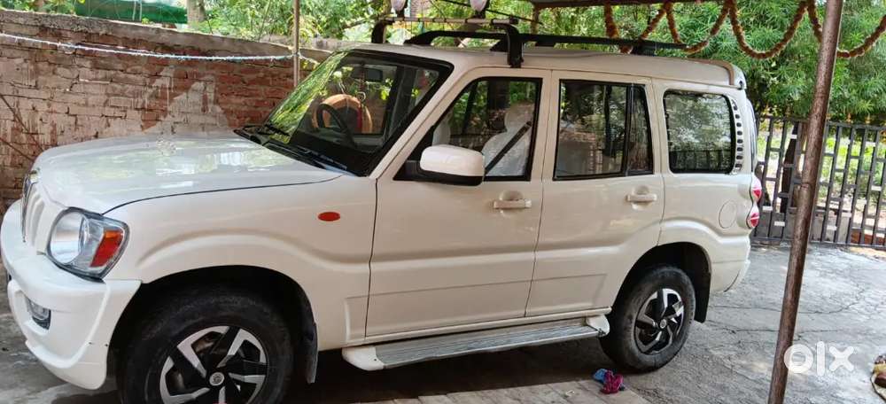 Mahindra Scorpio 2012 Diesel 98000 Km Driven