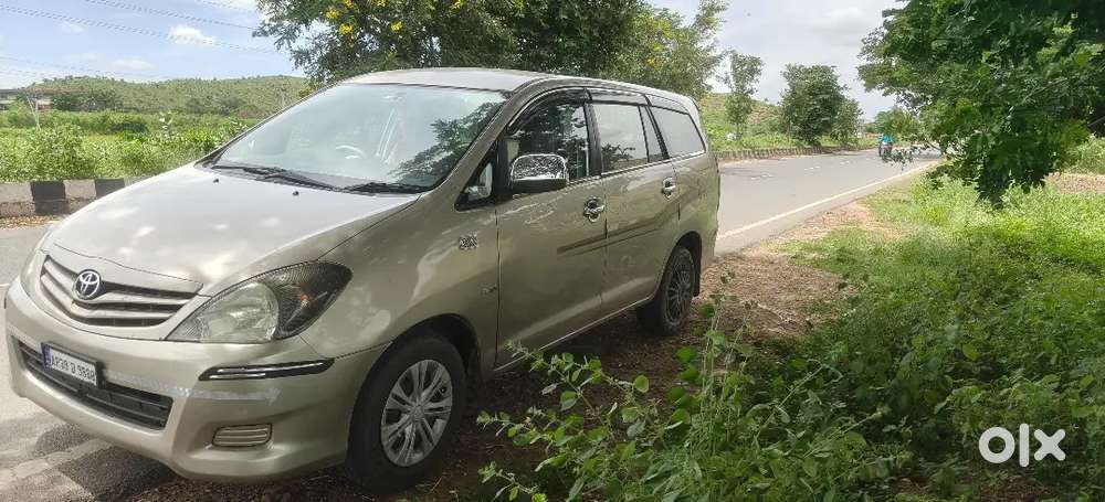 Toyota Innova 2.5 G 2009