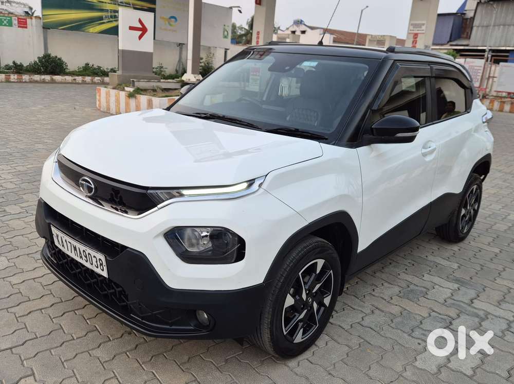 Tata Punch 1.2 Revotron Creative Dual Tone, 2022, Petrol