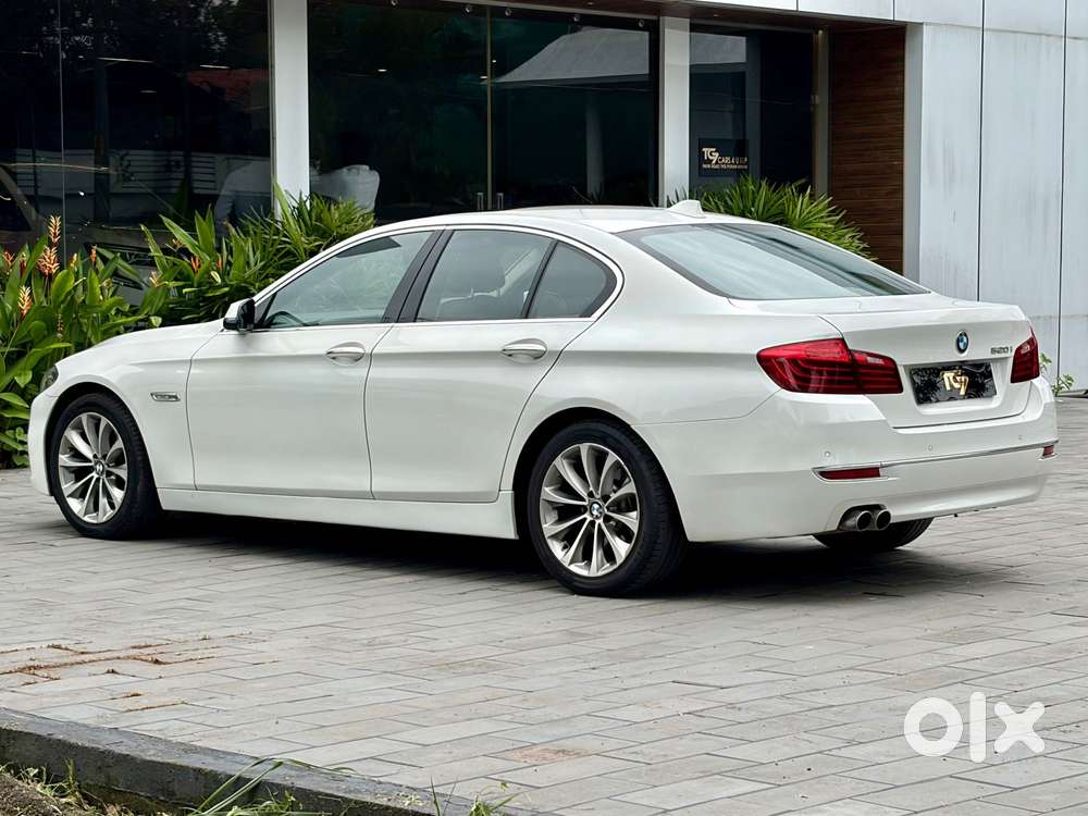 Bmw 5 Series 2.0 520i Luxury Line, 2016, Petrol