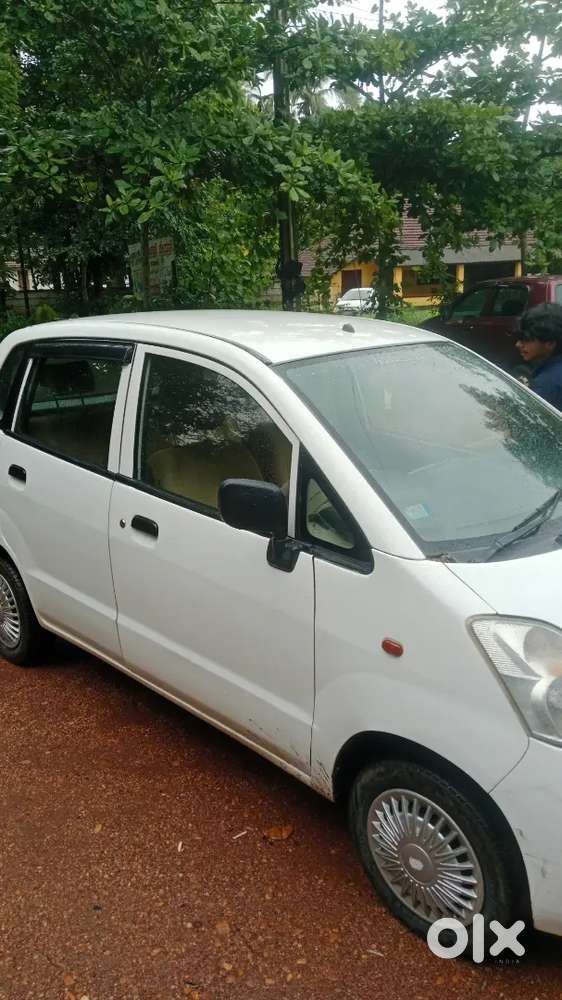 Maruti Suzuki Estilo 2009 Petrol