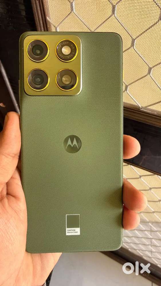 Moto Edge 70 brand new bought on 11 Aug (charged 3 times only)