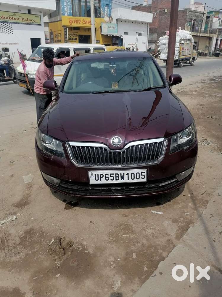 Skoda Superb Petrol 2014 Year Or Sunroof Bhi H