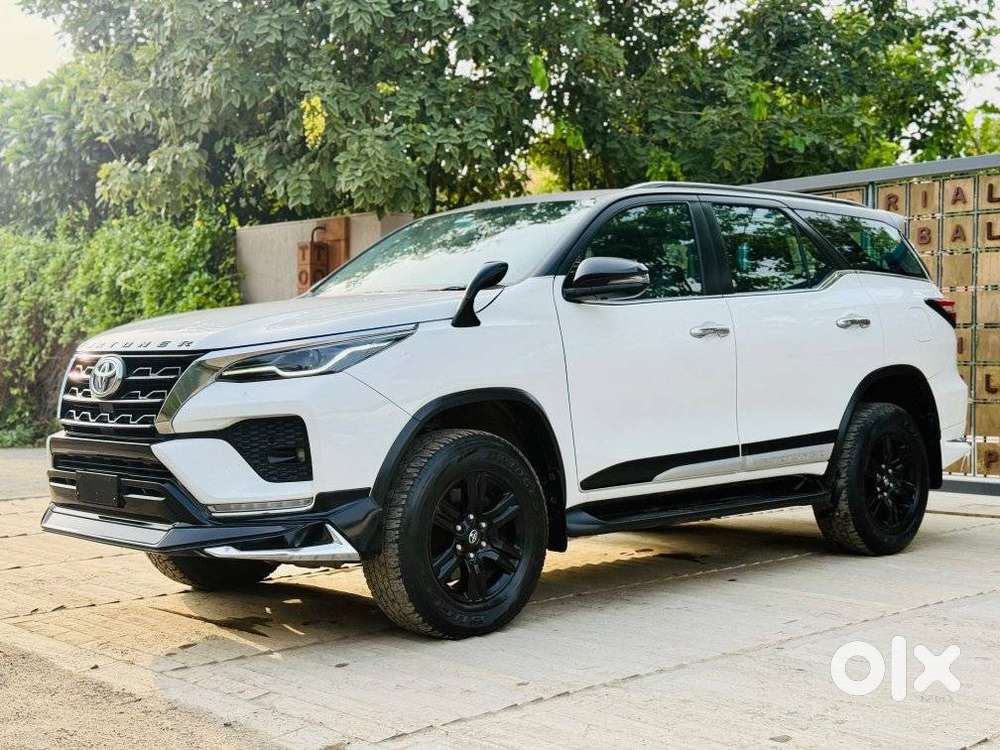 Toyota Fortuner Leader Edition (at), 2025, Diesel