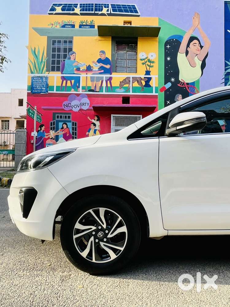 Toyota Innova Crysta 2.4 V 8 Str, 2021, Diesel