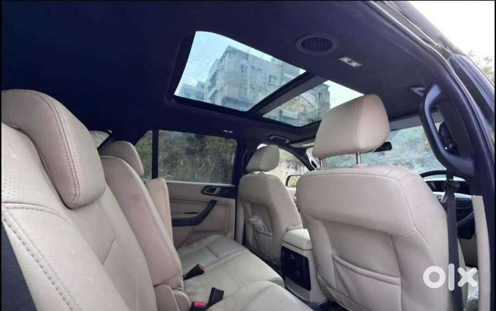 Ford Endeavour 2l Tit+ 4x4 At (sport)