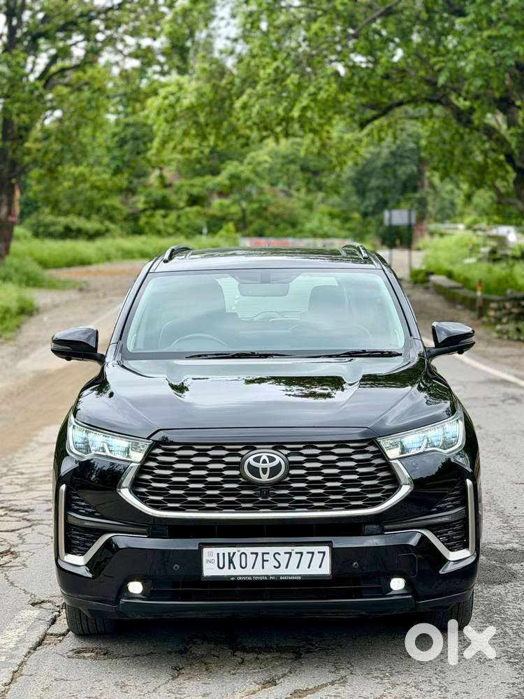 Toyota Innova Hycross 2.0 Zx Hybrid 7 Str, 2024, Petrol