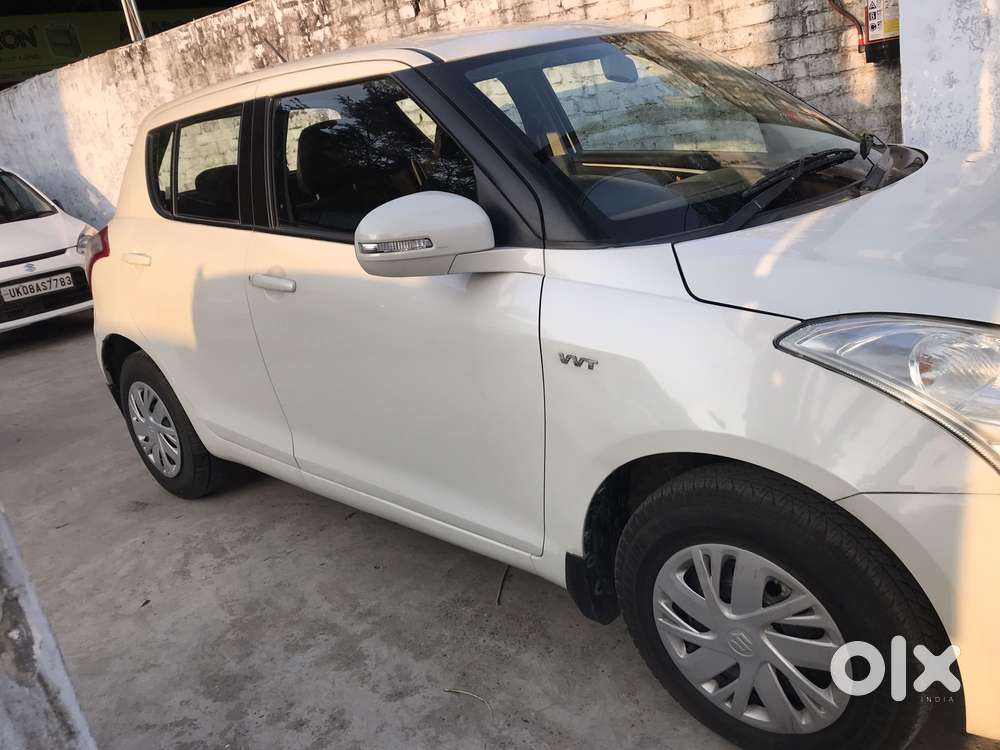 Maruti Suzuki Swift Vxi, 2012, Petrol