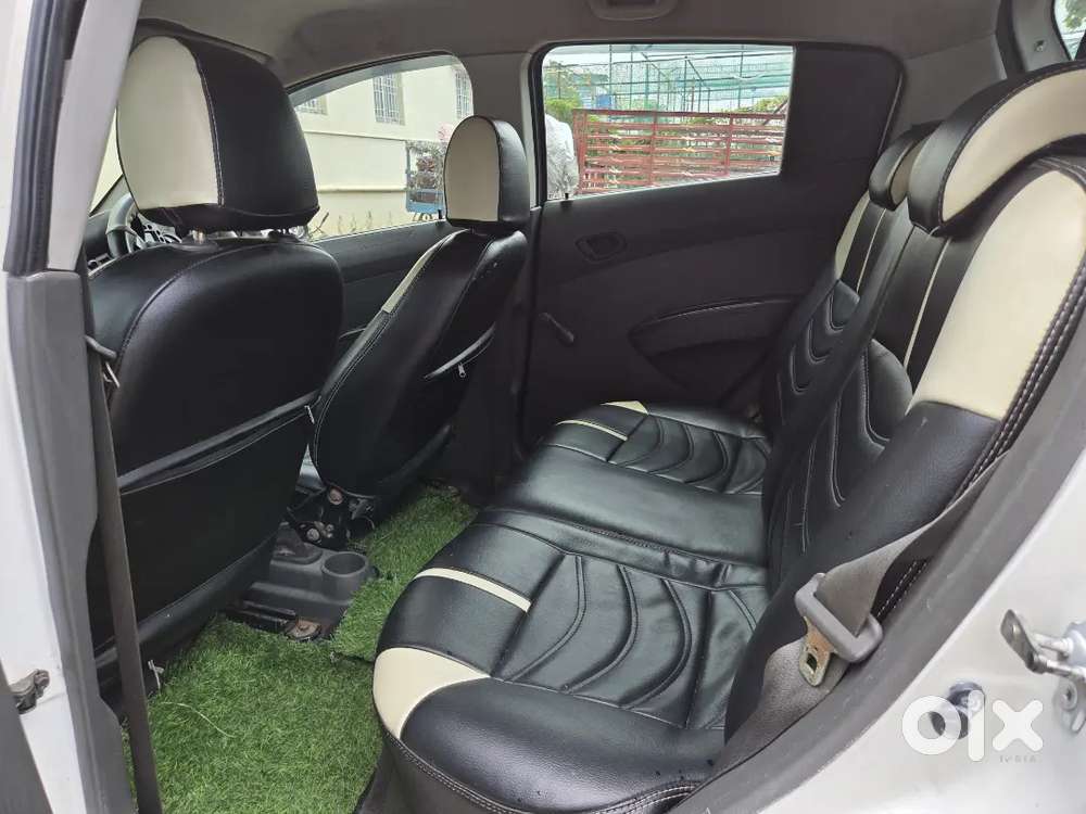 Chevrolet Beat Petrol 2010