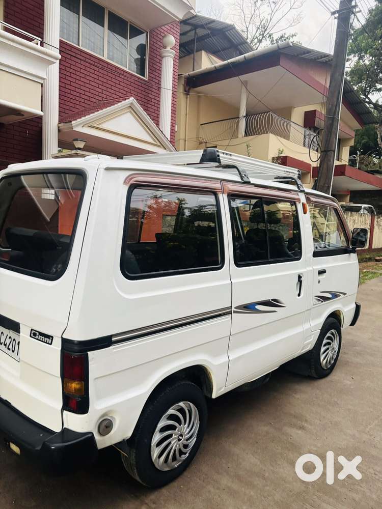 Maruti Suzuki Omni 5 Seater Bsiv, 2012, Petrol