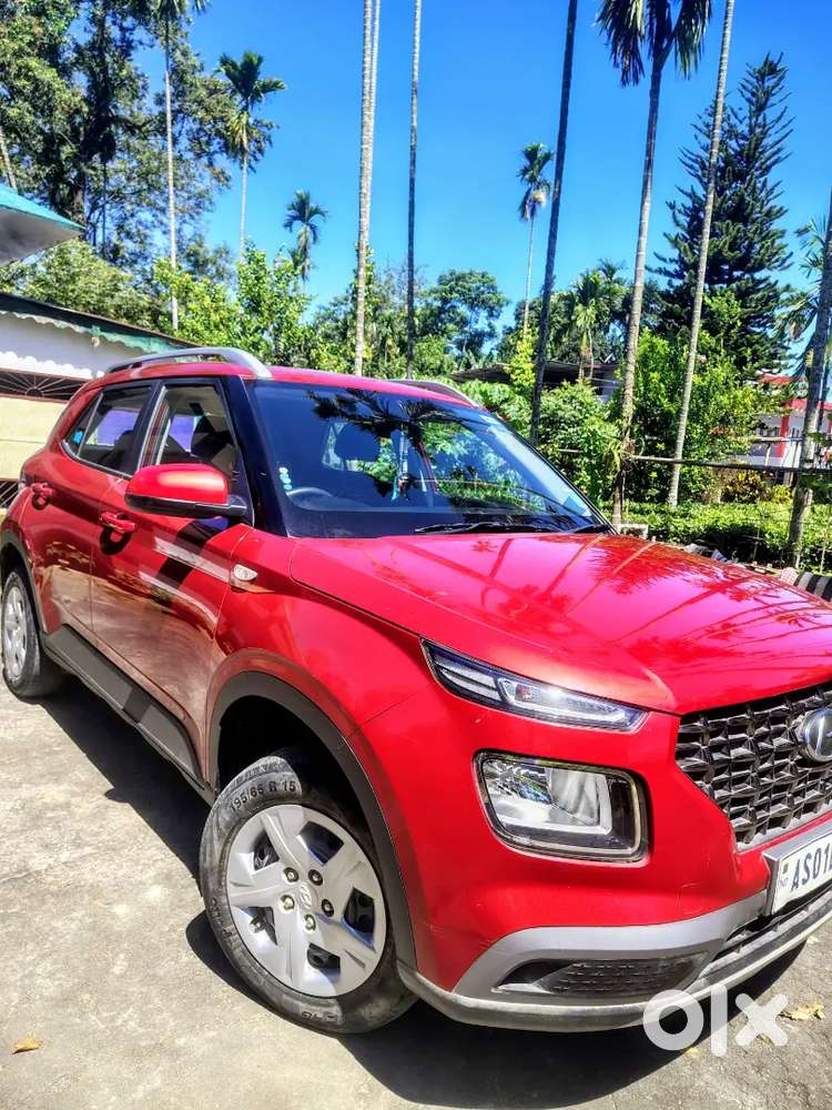 Hyundai Venue Petrol Brand New Condition