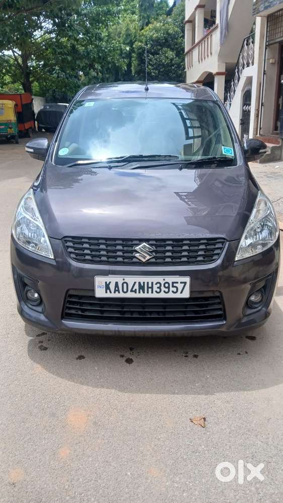 Maruti Suzuki Ertiga Zxi, 2013, Petrol