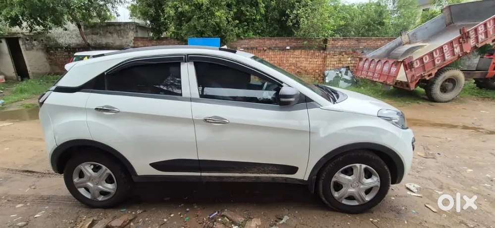 Tata Nexon 1.2 Revotron 2018