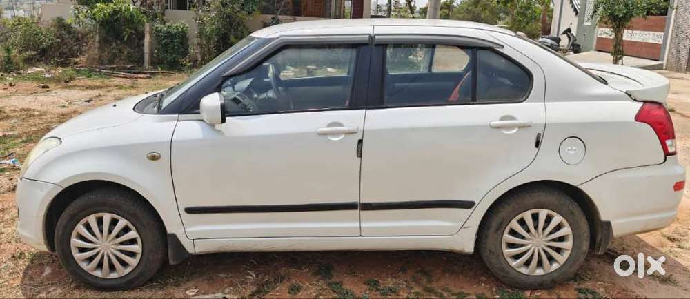 Maruthi Suzuki Swift Dzire 2010 Vxi Model (petrol)