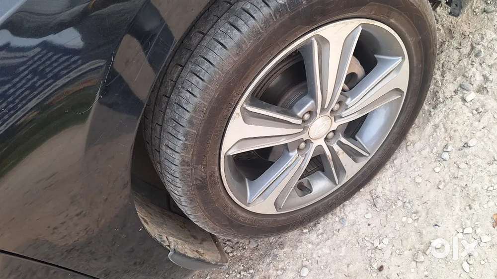 Hyundai Accent Hatchback 2020 Variant