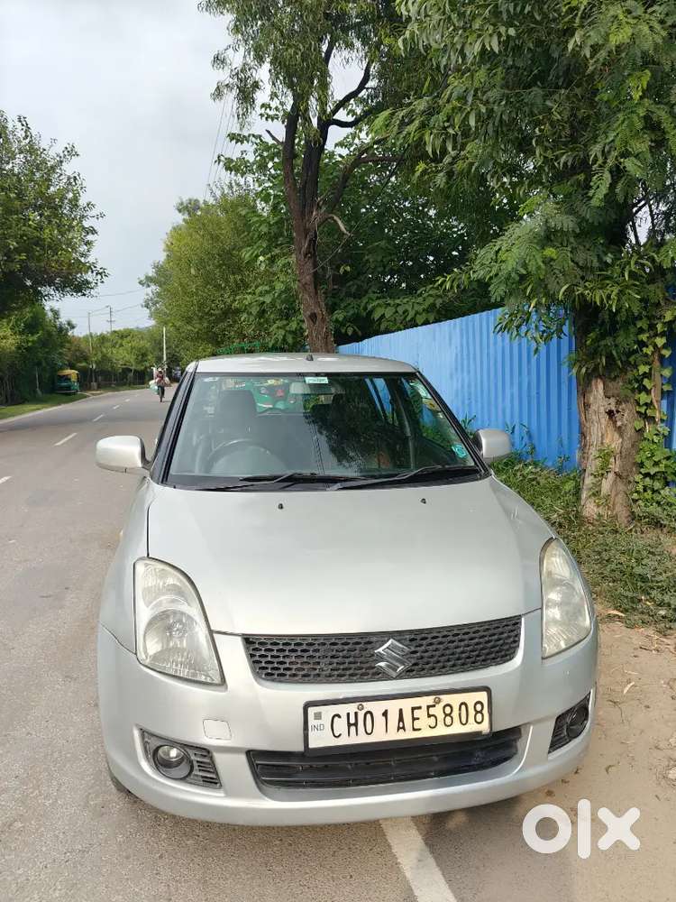 Swift Maruti Suzuki 2010 Car
