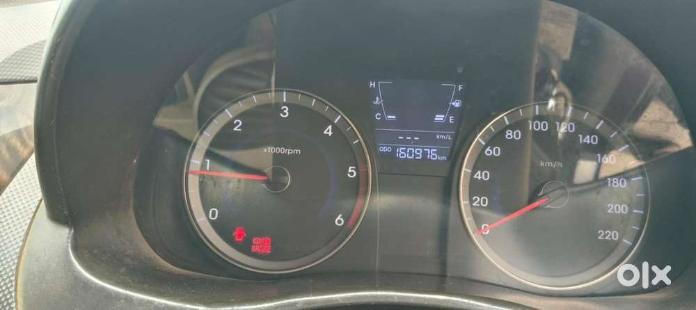 Hyundai Fluidic Verna 2012 Km Driven
