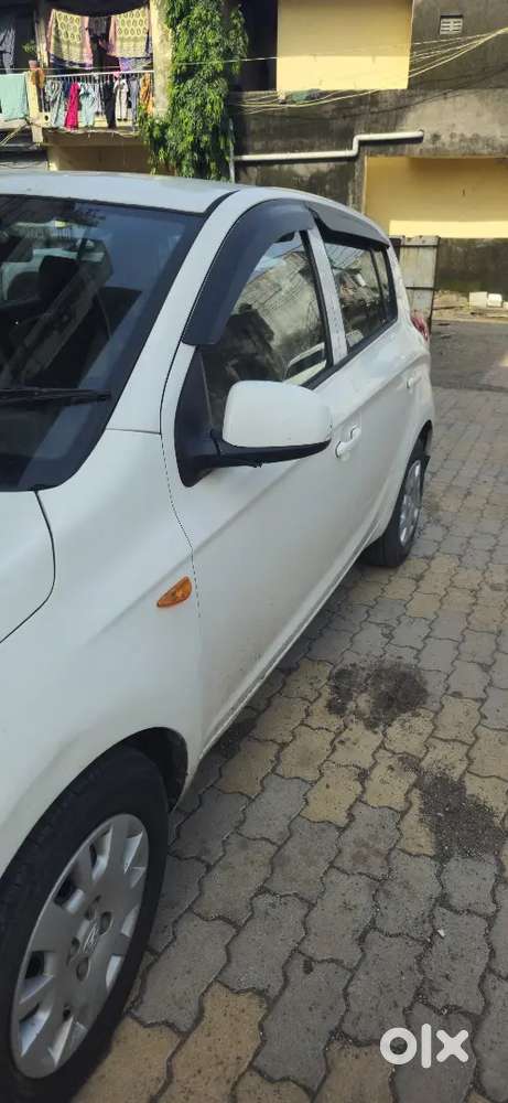 Hyundai I20 Magna 2012 Variant