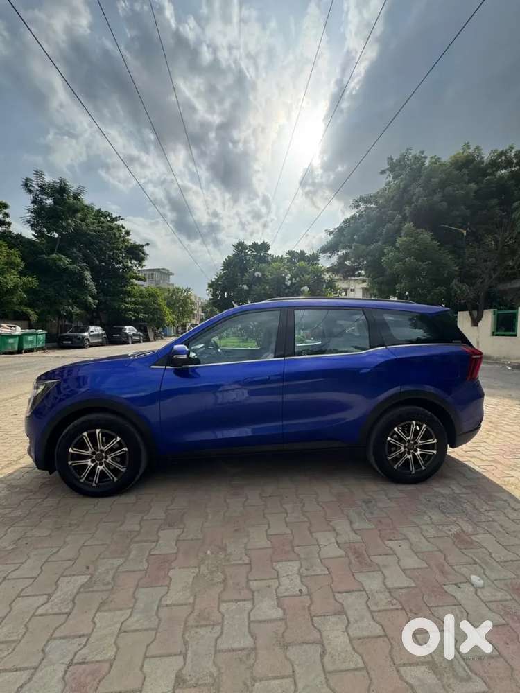 Mahindra Xuv700 2.2 Ax 7 Diesel At Luxury Pack Str, 2022, Diesel
