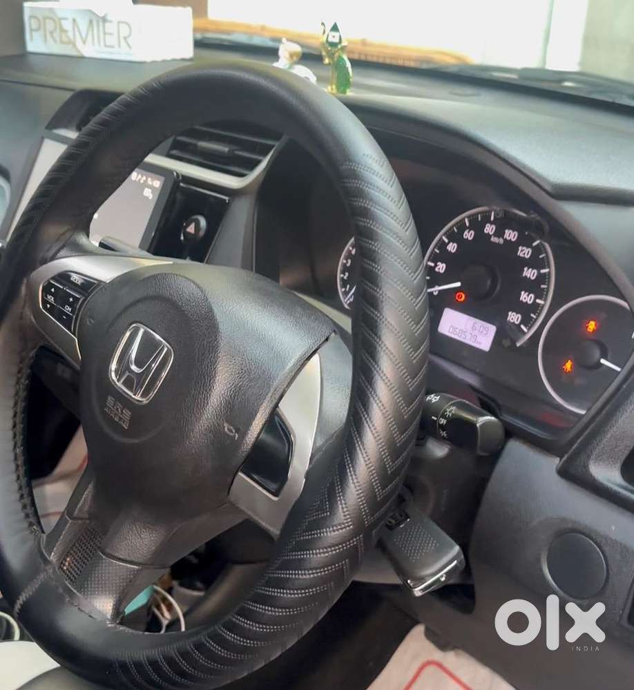 Honda Br-v 2016 Petrol Very Good Condition & Updgraded