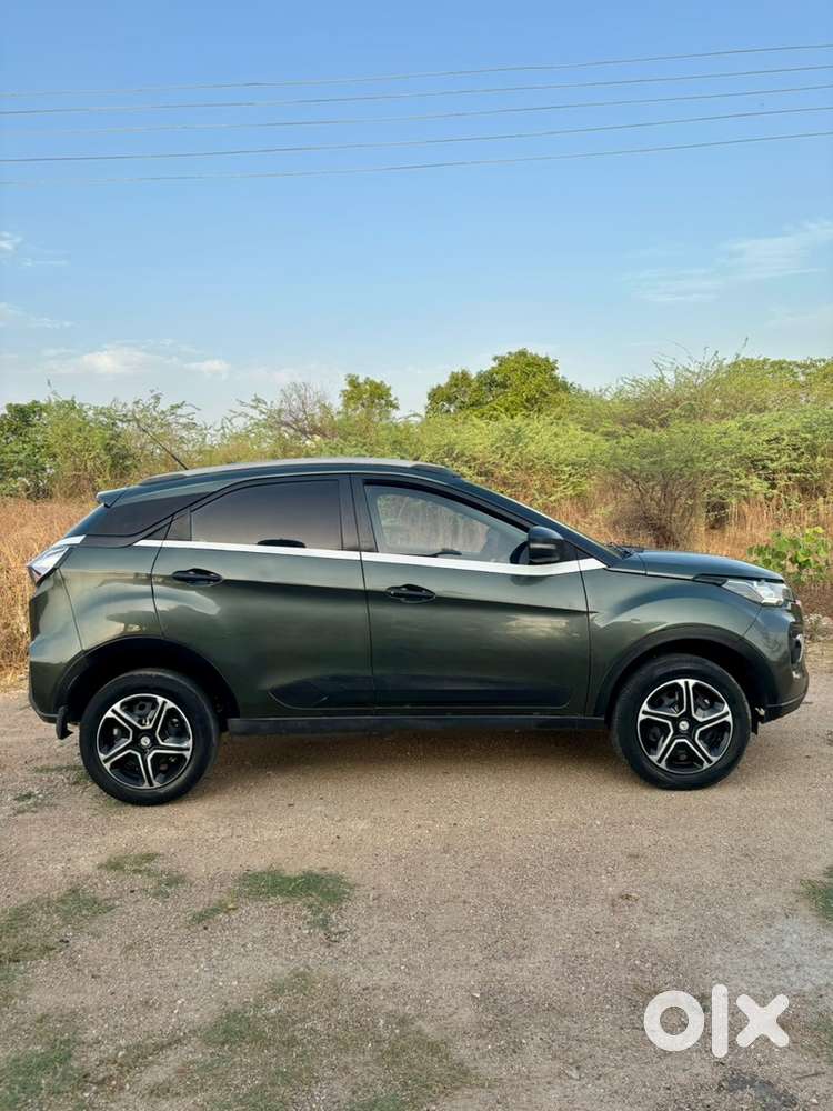 Tata Nexon Xm Petrol 2020