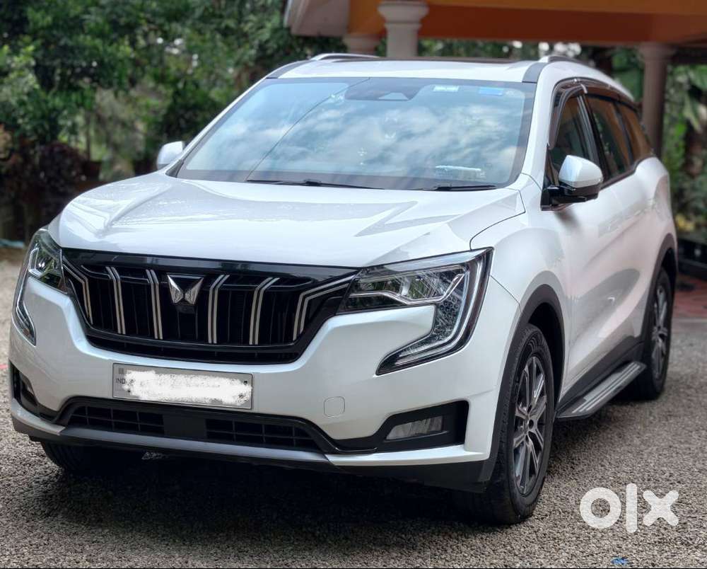 Xuv700 Ax7 Luxury At 2023  13,500 Km