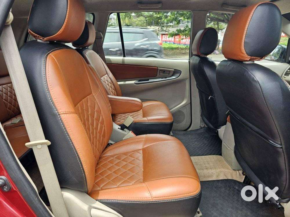 Toyota Innova 2004-2011 2.5 G4 Diesel 7-seater, 2009, Diesel