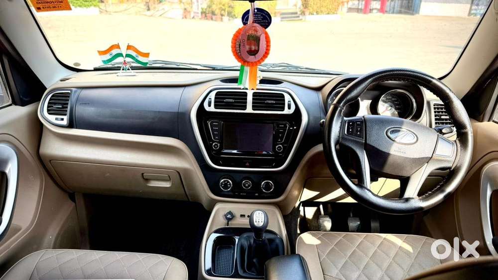 Mahindra Tuv 300 T10, 2018, Diesel