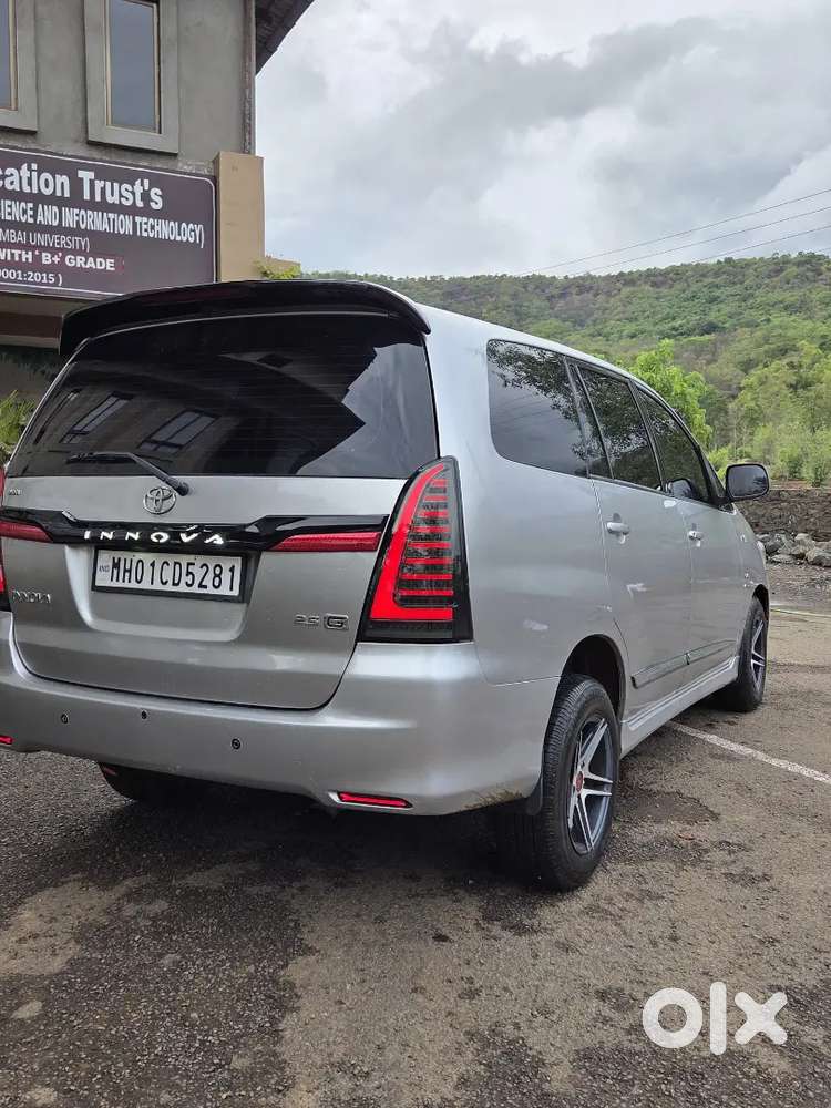 Toyota Innova 2016 Diesel Well Maintained