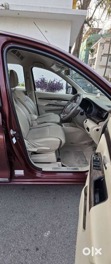 Maruti Suzuki Ertiga 1.5 Zxi Plus Shvs, 2019, Petrol