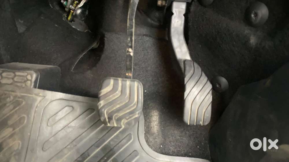 Nissan Magnite 1.0 Xv Premium Turbo Cvt, 2023, Petrol