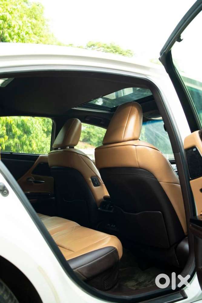 Lexus Es 300h, 2019, Petrol