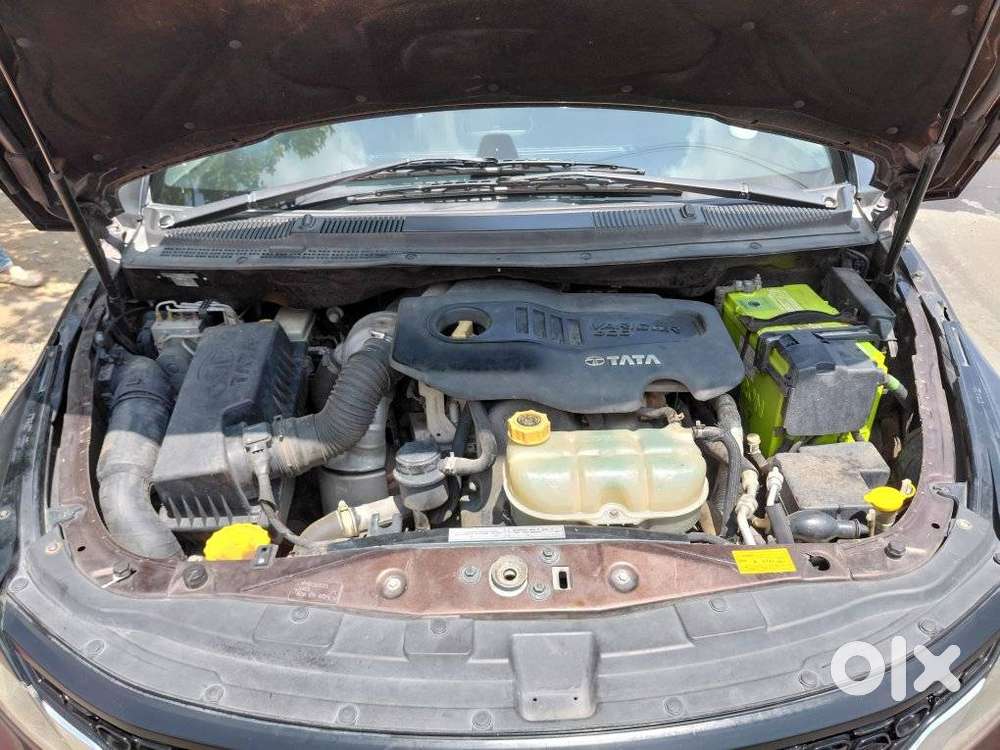 Tata Hexa 2.2 Xta 4x2 7 Str, 2018, Diesel