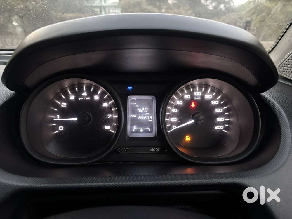 Tata Tiago 1.2 Revotron Xt (o), 2018, Petrol