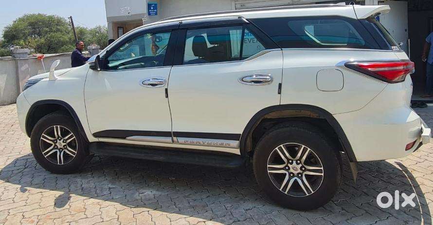 Toyota Fortuner 3.0 4x2 Automatic, 2021, Diesel
