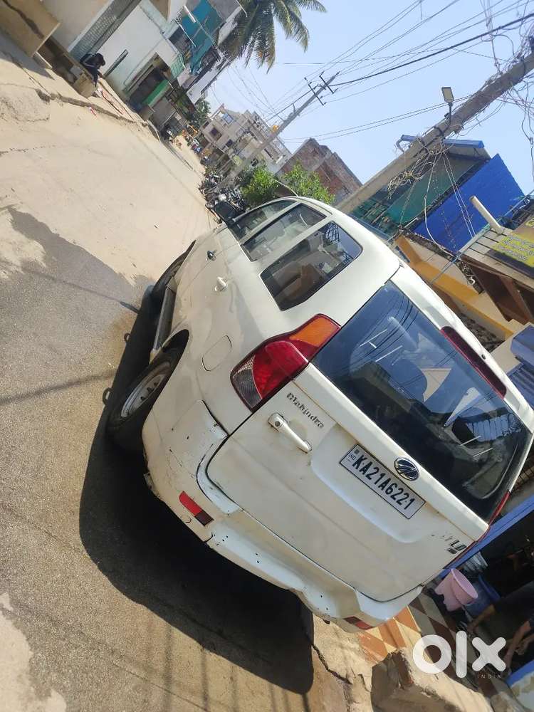 Mahindra Xylo 2012