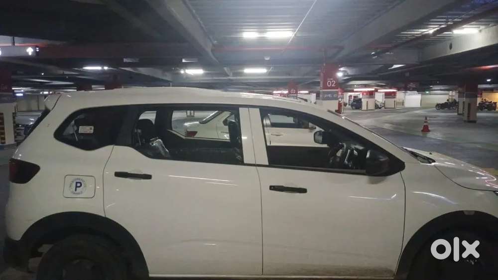 Renault Triber Facelift 2026 Petrol 6000 Km Driven