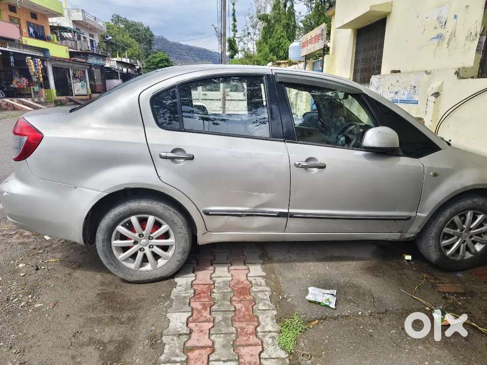 Gadi Engine Line Se Ok H Koi Dikkat Ni H Bs Thoda Kaam Hona H