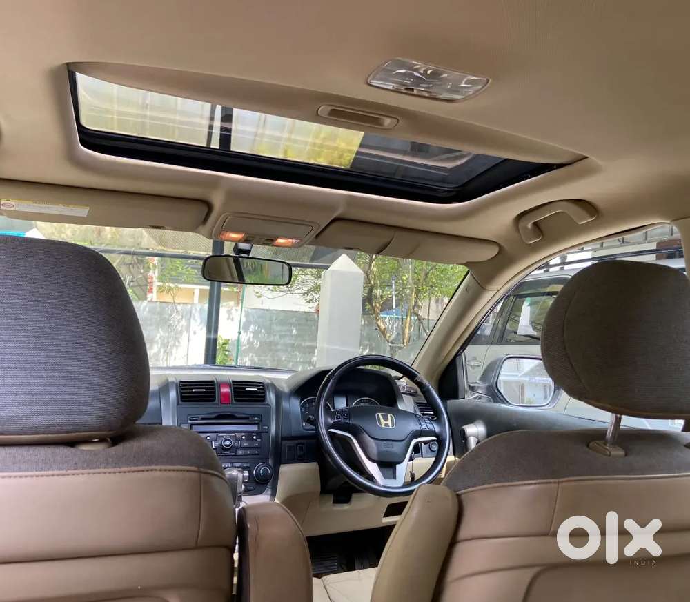 2011 Honda Cr-v Automatic 88000 Kms,fitness Till 2031