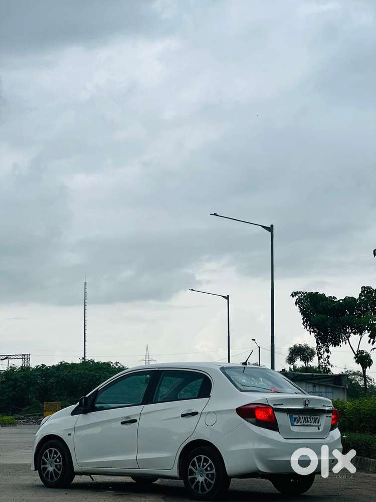 Honda Amaze, 2013