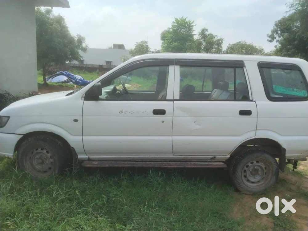 Tavera Koi Bhi Dikat Nhi H Gadi Me