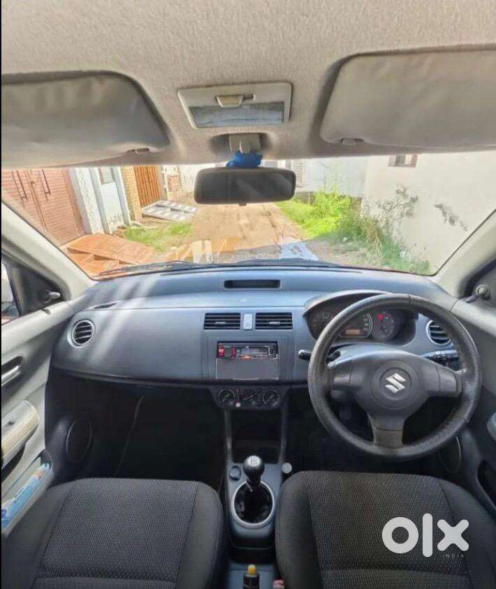 Maruti Suzuki Swift 2005 Petrol Good Condition