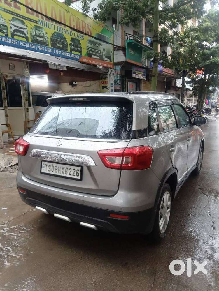 Maruti Suzuki Brezza 1.5 Vxi Smart Hybrid, 2022, Petrol