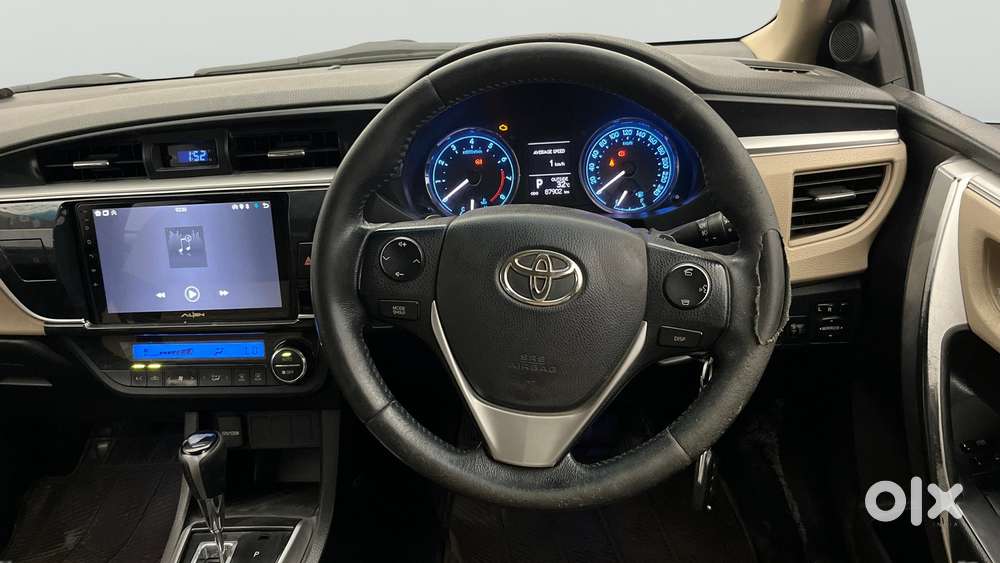 Toyota Corolla Altis [2014-2017] 1.8 G Cvt, 2015, Petrol
