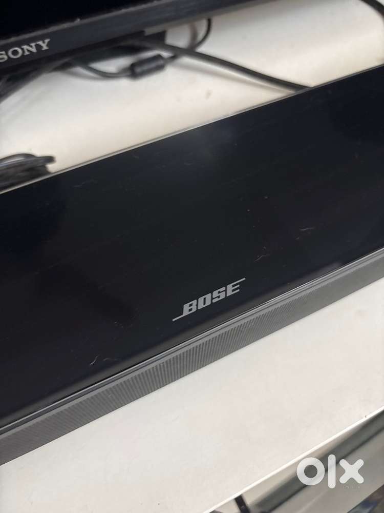 Bose Soundbar 700 and Woofer 500